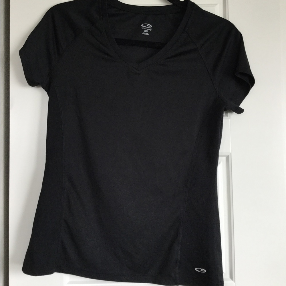 Black workout top